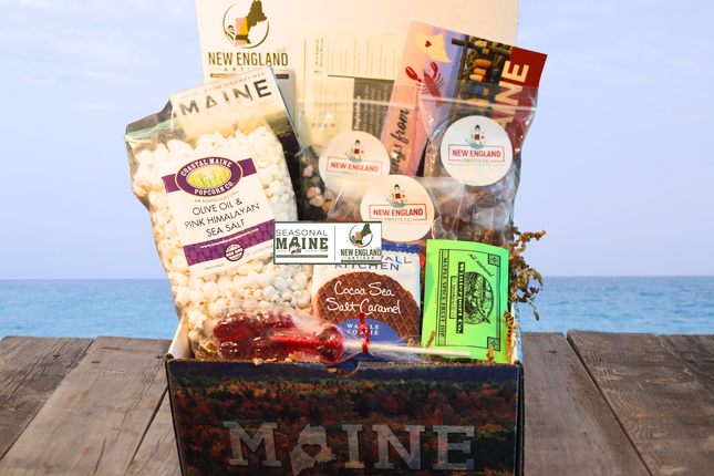 Coastal Snack Gift Box [Premium]
